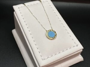 عقد بولقري عيار 18 الوزن 0.97 جرام