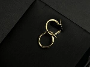 حلق إيطالي عيار 18 الوزن 0.85 جرام