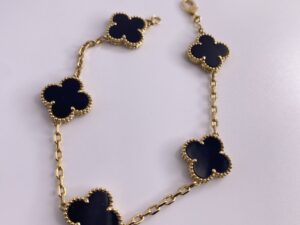 أسوارة الصدف الأسود ذهب عيار18k✨
