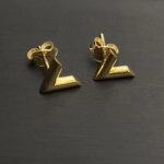 حلق الفّي عيار 18 الوزن 1.6 جرام